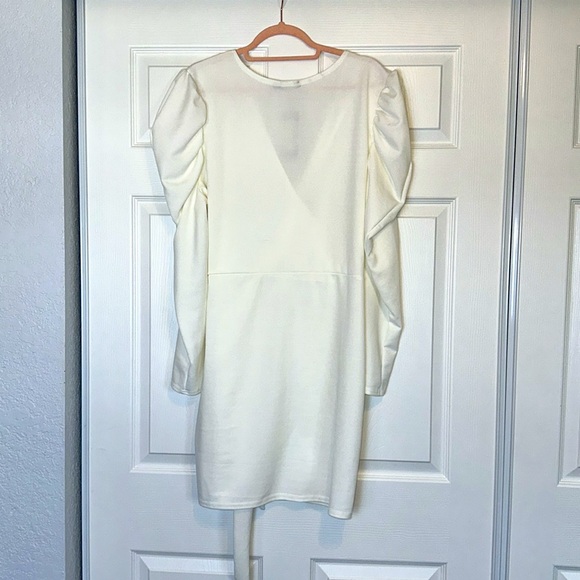 Boohoo Plus Puff Sleeve Wrap Tie Waist Dress - Picture 3 of 5